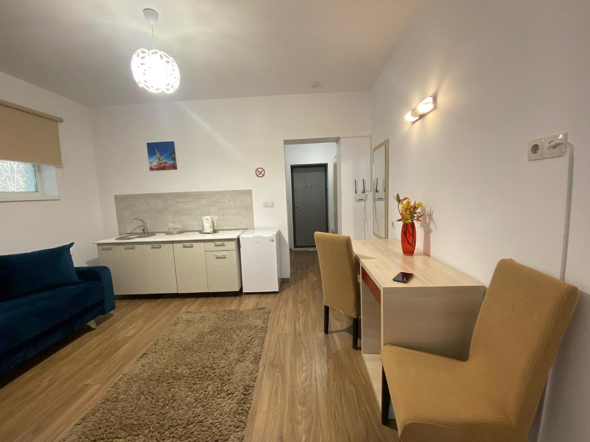Pension Mora Cluj-Napoca Exteriör bild