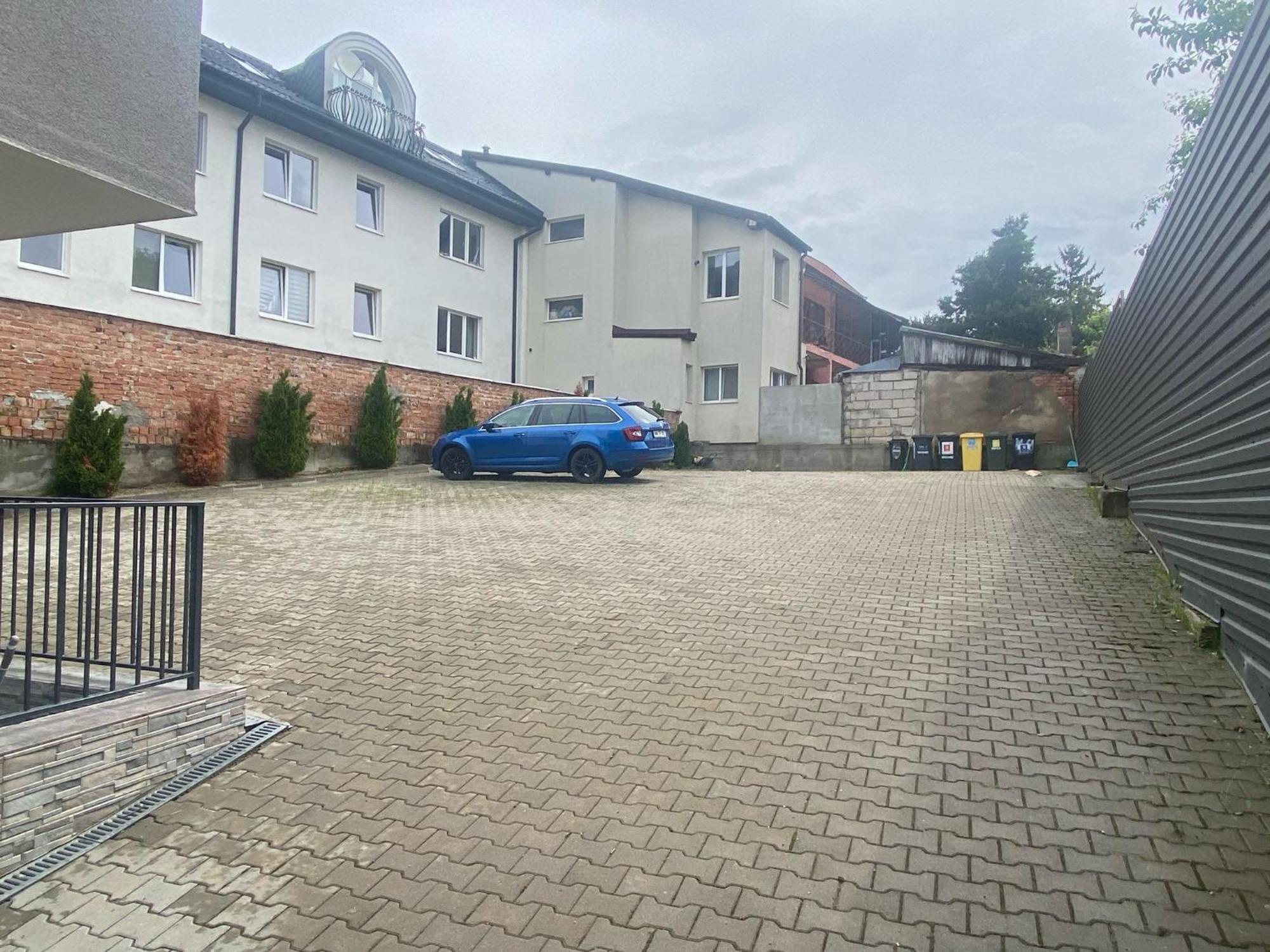 Pension Mora Cluj-Napoca Exteriör bild